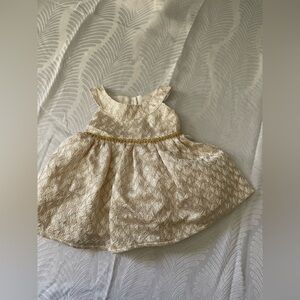 Nannette Cream and Gold Formal Baby Girl Dress Size 0-3 m